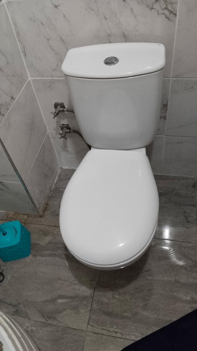 Tuvalet yanı musluk
